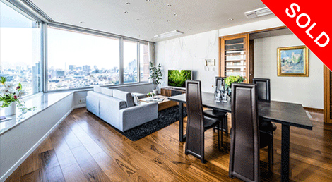 青山パークタワー